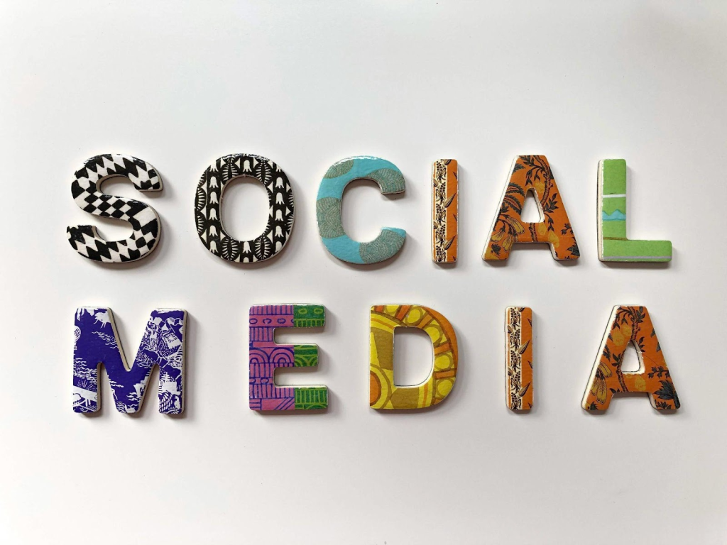 Collaborating with a Social Media Agency in Dubai
